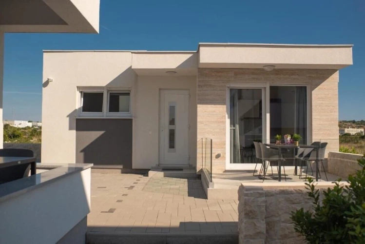 Bungalow