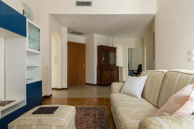 Home at Hotel - Central station