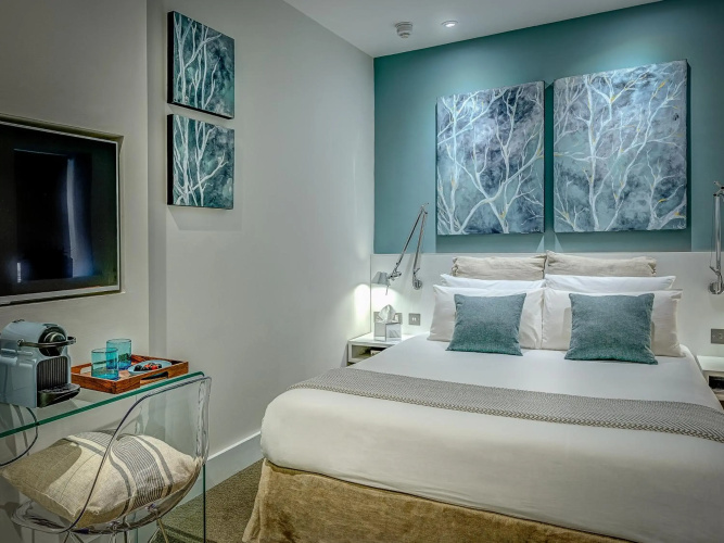 Hotel 55