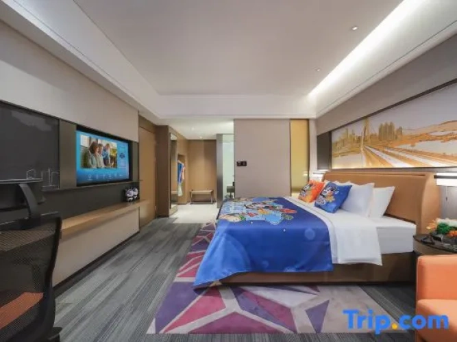 Quadruple Family Suite