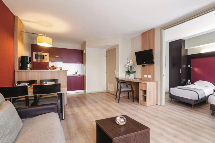 1 Bedroom Apartment