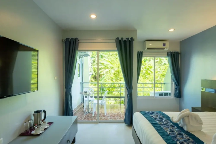 Premium Double room with garden view