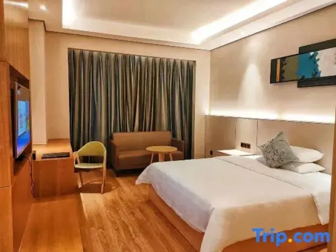 Standard Double room with lake view