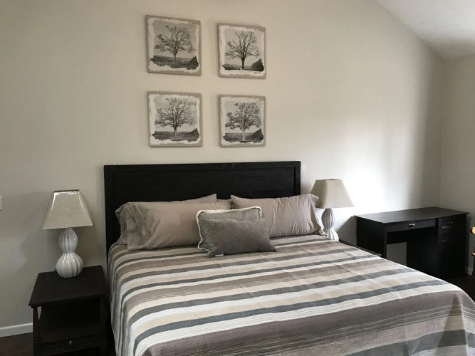 Creekside Inn