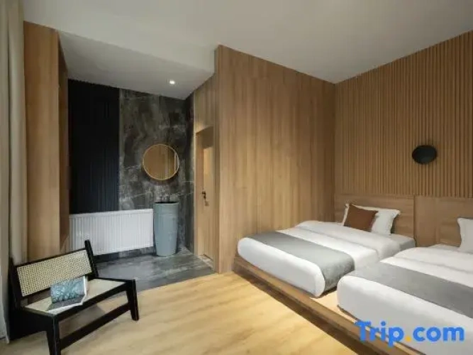 3 Bedrooms Standard room