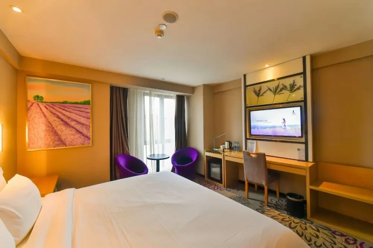 Luxury Double room with city view
