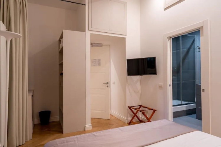 EBL Luxury Home