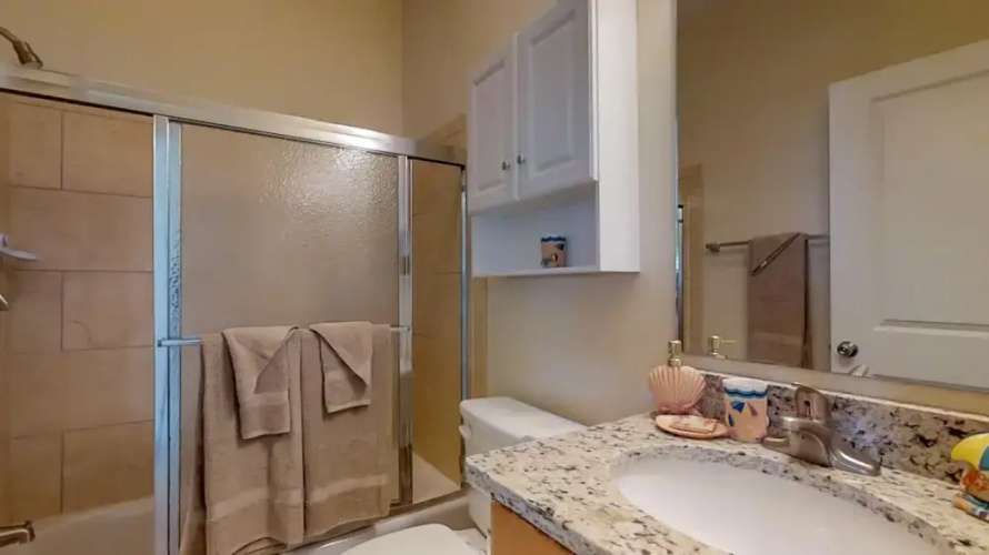7 Waterfront 4bed 3bath Pool Home