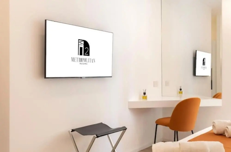 Metropolitan Rooms