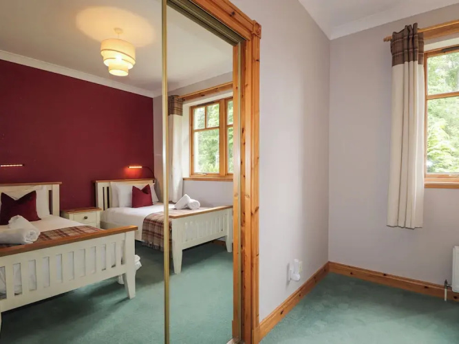Rossie Lodge