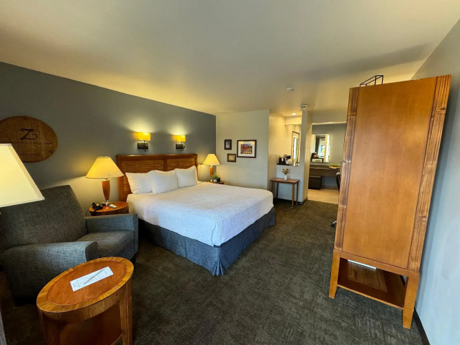 Adelaide Inn