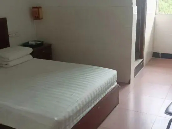 Longchang Hotel