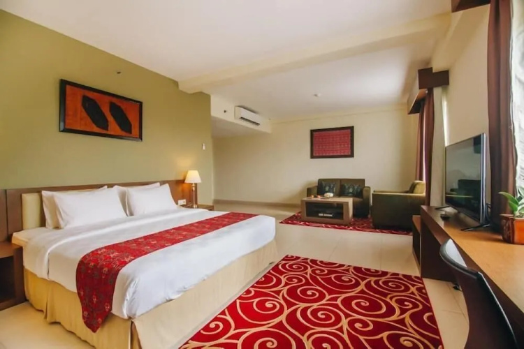 Luwansa Hotel