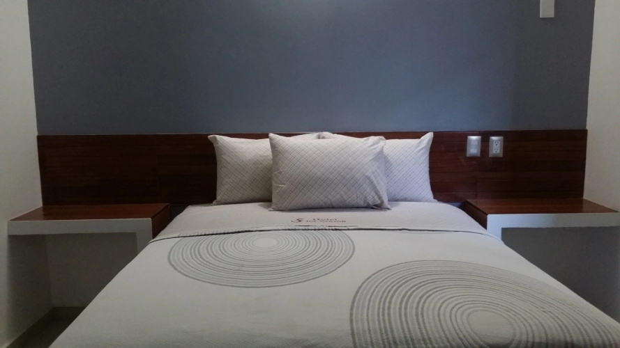 For Season Hotel