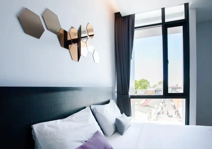Superior room with city view