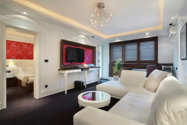Garni Hotel Crystal