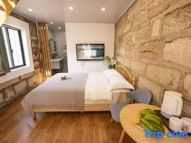 4 Bedrooms Bed in Dorm