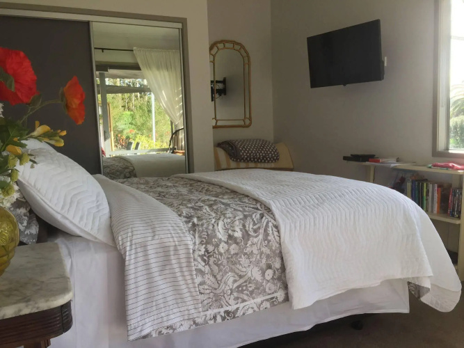 Apple B&B