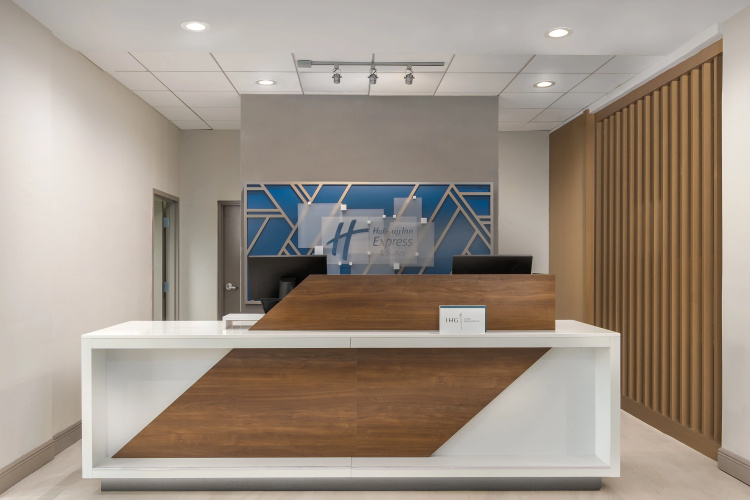 Holiday Inn Express & Suites Miami-Kendall photo 26