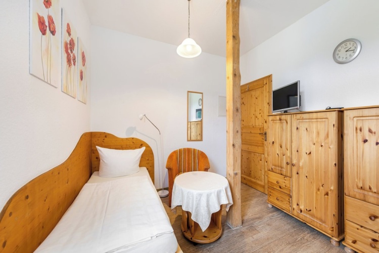 Classic Single room