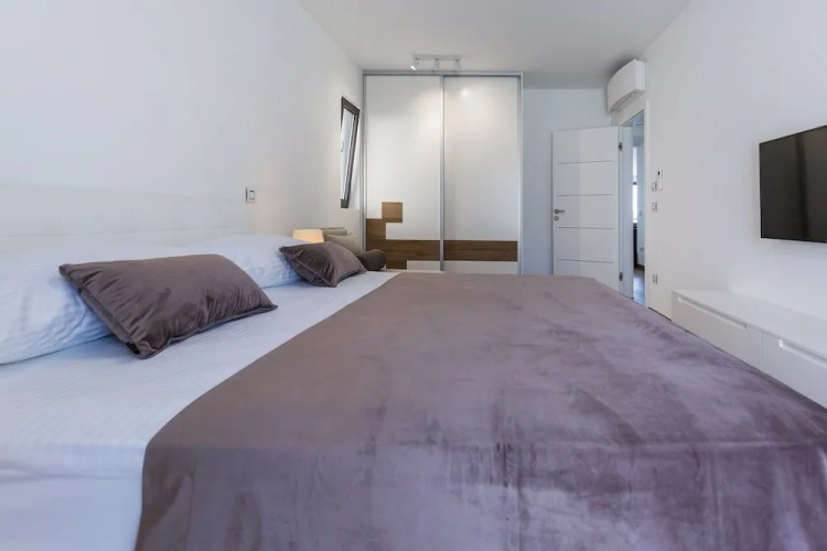 Shell Luxury Residences