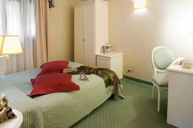Easy Hostel Venice