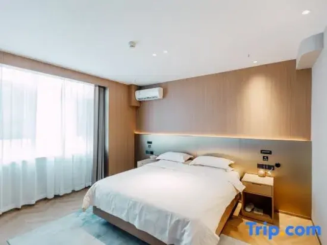 Premium Suite