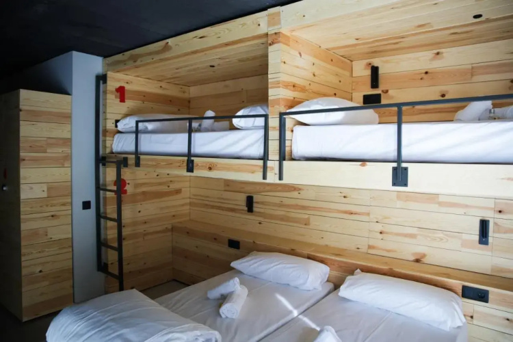 KY Mountain Hostel Arinsal