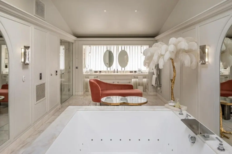 Penthouse Suite