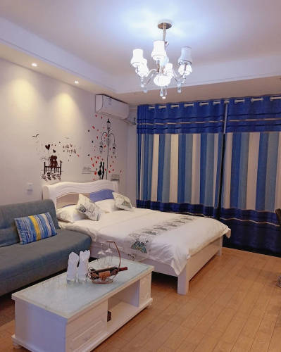 Youjia Apartment