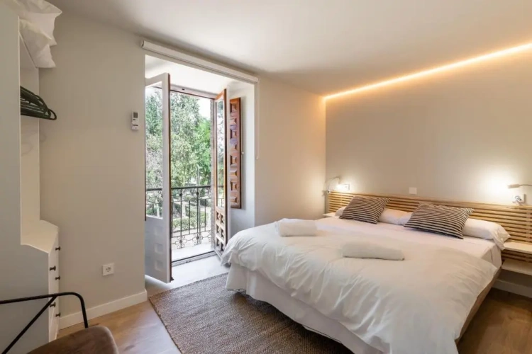 2 Bedrooms Suite