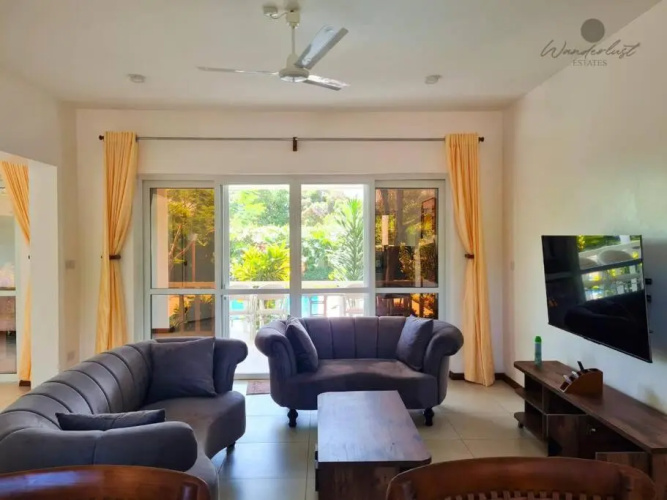 Fiorella Beach House, Diani Beach