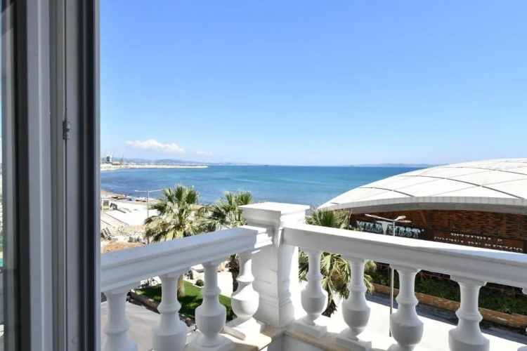 Iliad Hotel