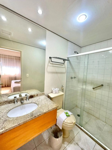 Bienal First Class Flat Service - UH403