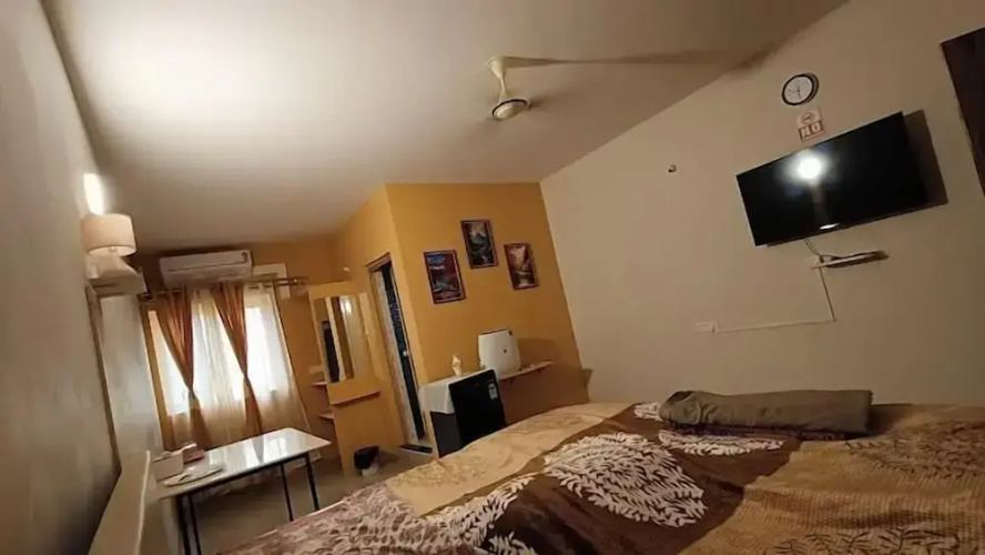 Glen Residency