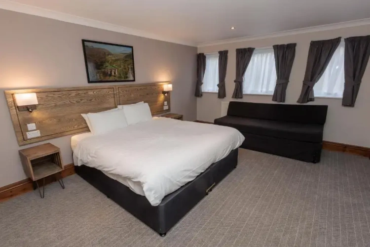 Standard Family room