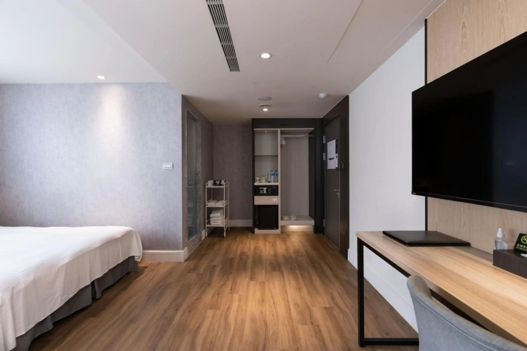 Guest rooms