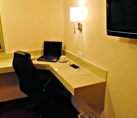 Hotel Royal Inn