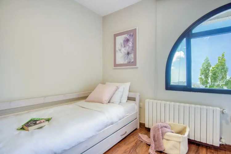 Gin - Duplex 3-BR Chalet in Mzaar