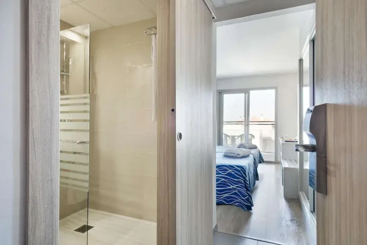 Standard Penthouse room