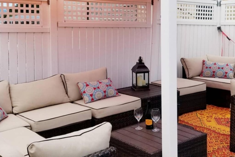 5 Bedrooms Cottage