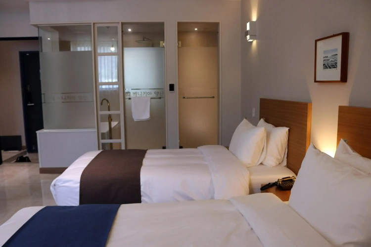 Benikea Yangsan Hotel