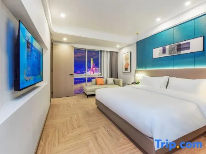 1 Bedroom Suite with river view