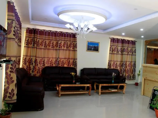Royal Holiday Hotel