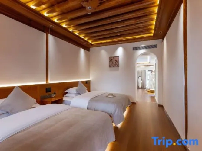 Triple Suite