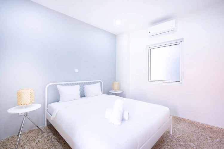 2 Bedrooms Apartment with balcony and with city view