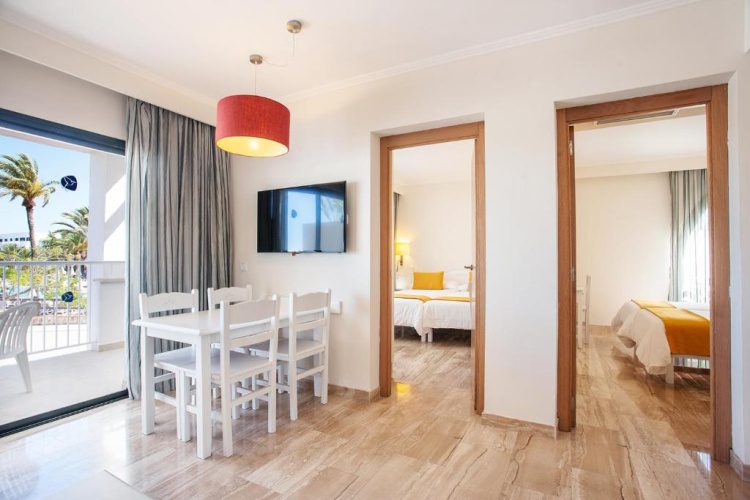 Grupotel Mar de Menorca photo 8