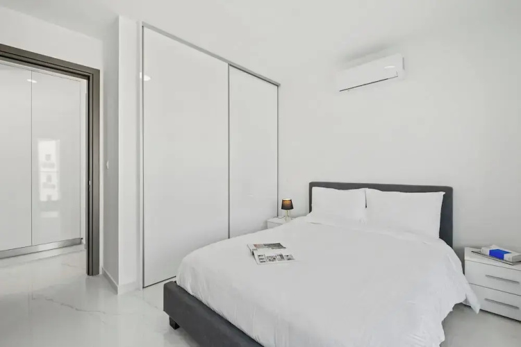Maestro City Apartments