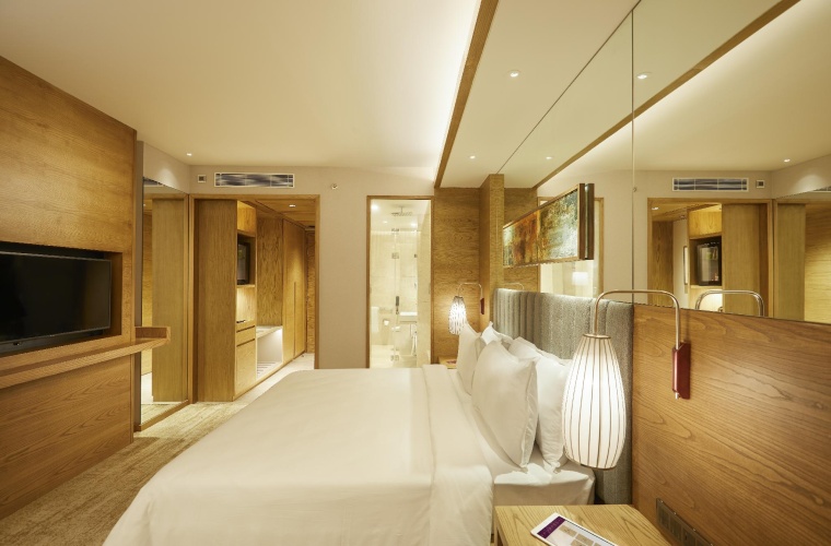 Premier room