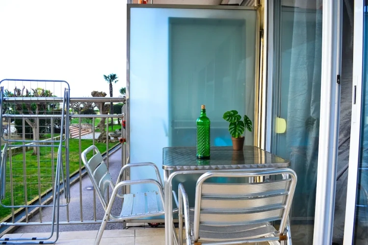 3 Bedrooms Apartment with balcony